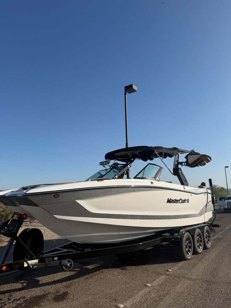 MasterCraft wakeboat exterior detail